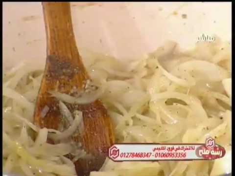 طريقة عمل  شوربة بصل بالكريمة 