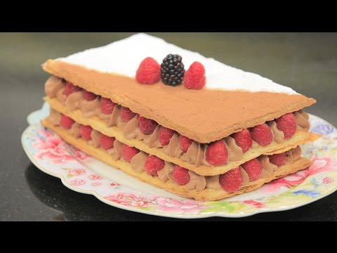 بالفيديو طريقة عمل ومقادير تورتة ميلفيه بكريمة الشوكولاتة