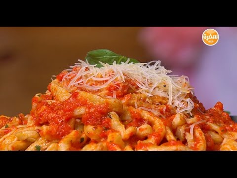 بالفيديو طريقة عمل ومقادير عجينة المكرونة البيتي