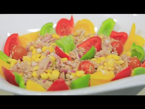 بالفيديو طريقة عمل ومقادير سلطة تونة بالذرة