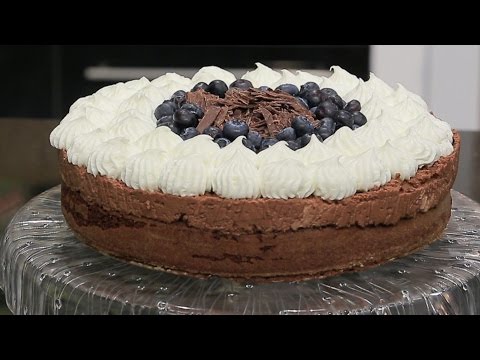 بالفيديو طريقة عمل ومقادير تورتة الشوكولاتة الباردة