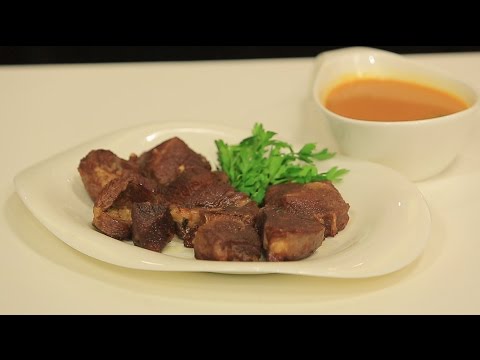 بالفيديو طريقة عمل ومقادير لحم محمر مع سلطة فلفل ألوان