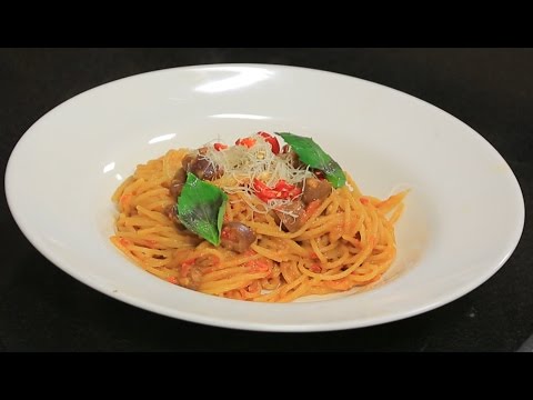 بالفيديو مقادير ووصفة إعداد مكرونة ارابياتا