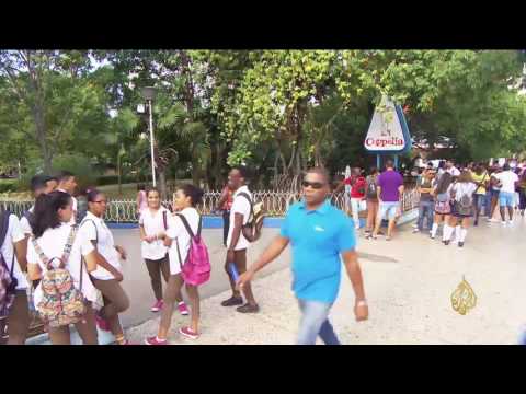 شاهد طوابير المواطنين في كوبا للحصول على المثلّجات