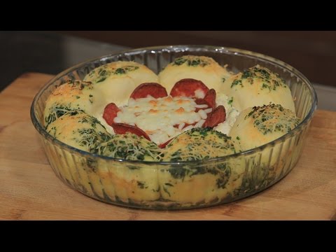 شاهد إعداد بيتزا خلية النحل