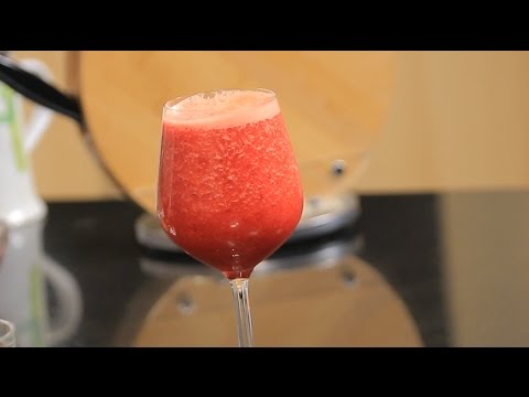 شاهد طريقة اعداد عصير التفاح بالبنجر