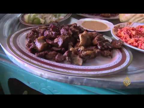 جلسات شواء اللحم في الهواء الطلق تلقي رواجا كبيرا