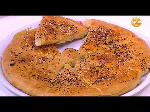 طريقة عمل فطير بالسمسم وحبة البركة