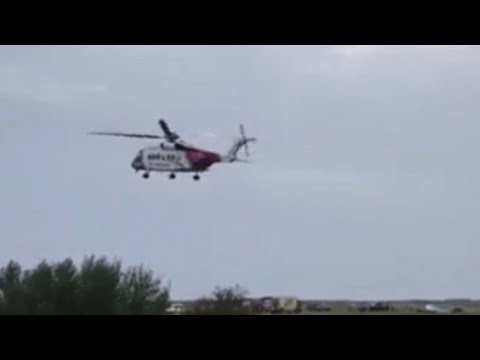 شاهد تحطم طائرة صغيرة الحجم في مطار ويلز ووفاة قائدها