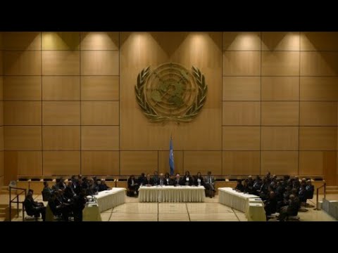 المعارضة السورية تجتمع في الرياض لانتخاب الوفد المفاوض في جنيف