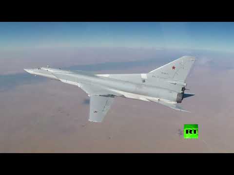 قاذفات استراتيجية روسية تقصف مواقع داعش في ريف دير الزور