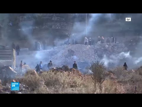 مداهمات عنيفة واعتقالات في الأراضي الفلسطينية
