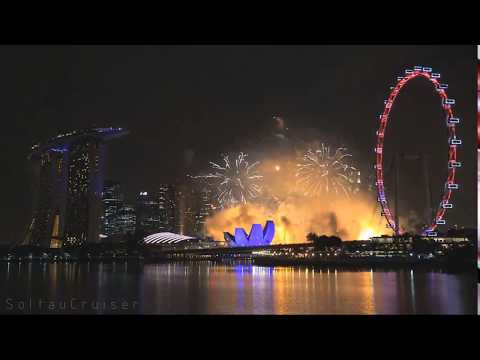 شاهد احتفالات سنغافورة بقدوم 2018