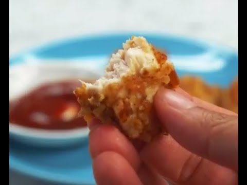 بالفيديو طريقة إعداد ناجتس الدجاج بالمقرمشات المملحة