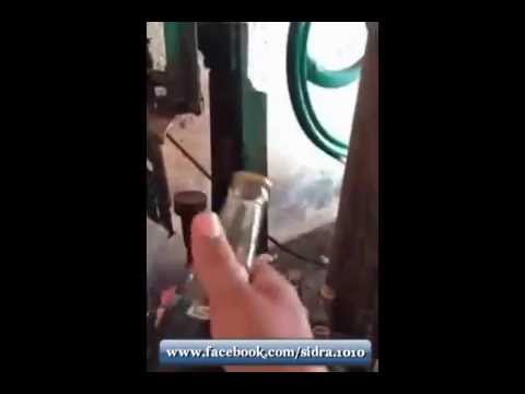 شاهد كيف يتم تعبئة زجاجات البيبسى القديمة وبيعها مرة أخرى