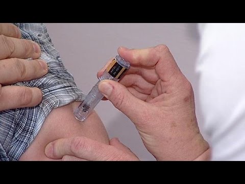 شاهد اسبانيا تكثف الأبحاث لتطوير اللقاح الجديد لفيروس ايبولا