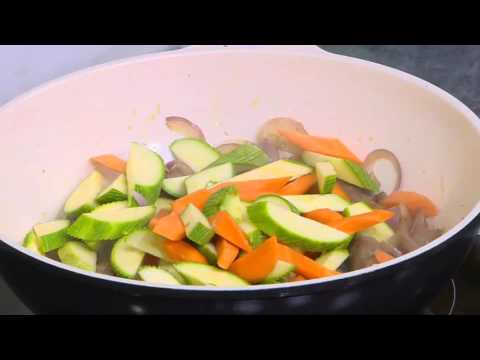 بالفيديوطريقة عمل صينية خضار بالسجق