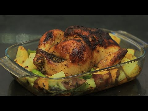 طريقة عمل دجاج في الفرن بالبطاطا