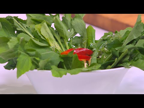 طريقة عمل سلطة جرجير بالجبنة البارميزان