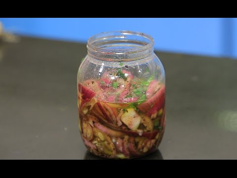 طريقة عمل بصل أحمر بالسماق