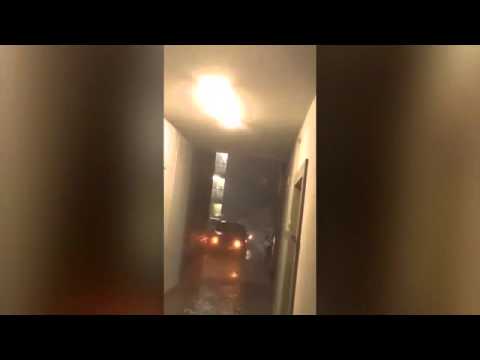 شاهد صاعقة قوية تستهدف طالبًا أميركيًا