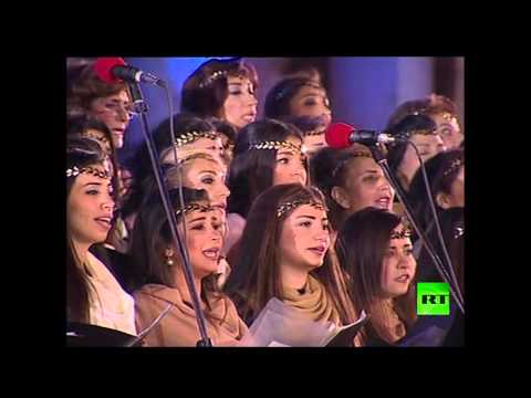 شاهد احتفالية بوابة الشمس تخليدًا لذكرى الشهداء