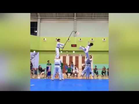 بالفيديو  استعراض كاراتيه يوصف بالمجنون