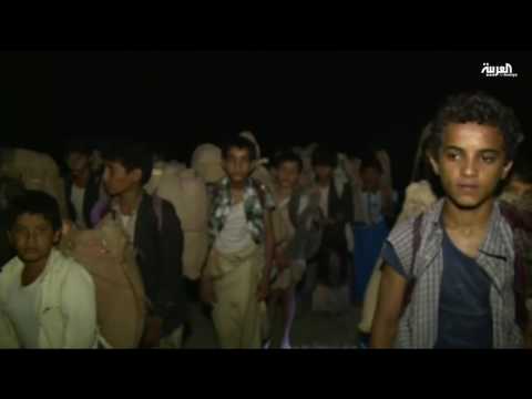 شاهد الجنود يتصدون للتهريب من اليمن