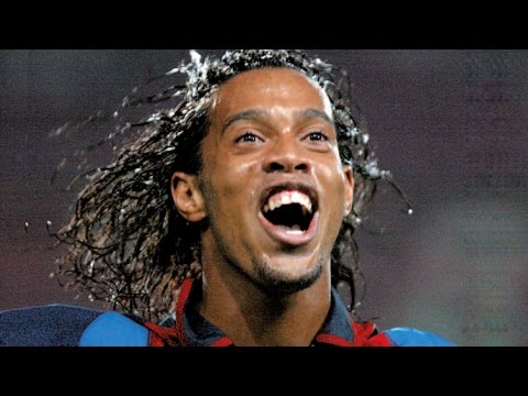 أفضل 10 أهداف أحرزها نجوم كرة القدم في بداية مسيرتهم