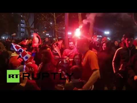 بالفيديو أهالي العاصمة التشيلية سانتياغو يحتفلون بعد فوز منتخب بلادهم في كوبا أميركا