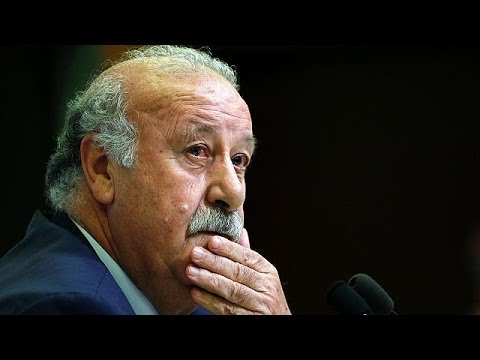 مدرب الفريق الاسباني يعلن استقالته من منصبه