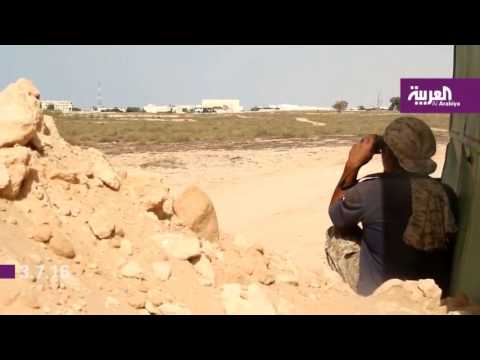 بالفيديو شاهد رشق موكب العبادي بالحجارة بعد عملية الكرادة