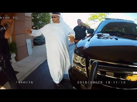 بالفيديو تعرض رجل أعمال إماراتي للتعنيف من قبل الشرطة الأميركية في ولاية اوهايو