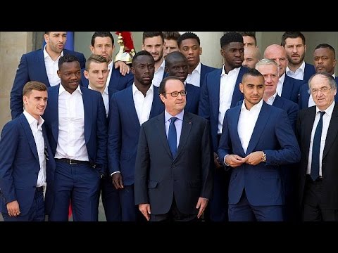 الرئيس الفرنسي يستقبل لاعبي المنتخب