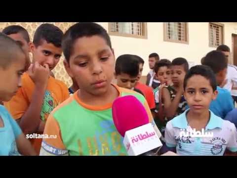 شاهد  توديع الطفل الذي غرق في البحر الأربعاء بالزغاريت والصلاة على النبي