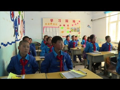 شاهد جهود للحفاظ على لغة أباطرة الصين من الاندثار