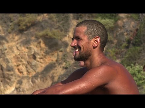 شاهد سباح تونسي يطمح الى تجديد العهد مع الذهب