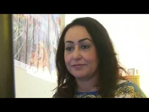 مصرية تحول منزلها لمتجر تبيع فيه وجبات للكلاب