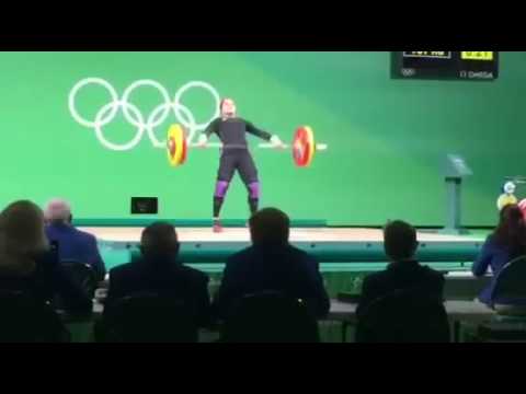 شاهد سارة سمير تحرز أول ميدالية لمصر في رفع الأثقال