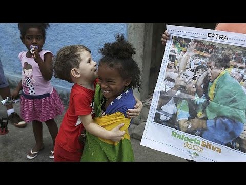 شاهد مدينة الله للأحياء الفقيرة تحصل على الذهبية