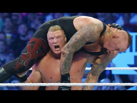 شاهد مواجهة مثيرة بين بروك ليسنر وأندرتيكر