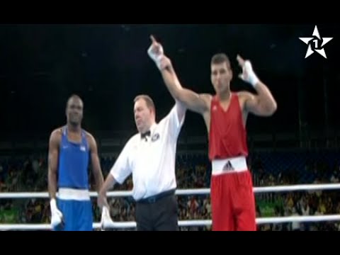 شاهد فوز الملاكمان المغربيان محمد حموت ومحمد الربيعي