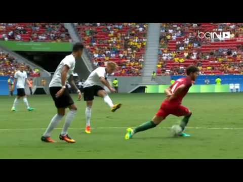 بالفيديو  نيجيريا تتخطي الدنمارك وتضرب موعدًا مع ألمانيا في نصف النهائي 