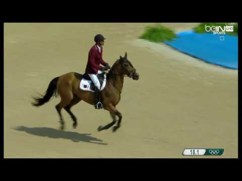 بالفيديو أداء رائع ومميز للفارس القطري الشيخ علي آل ثاني