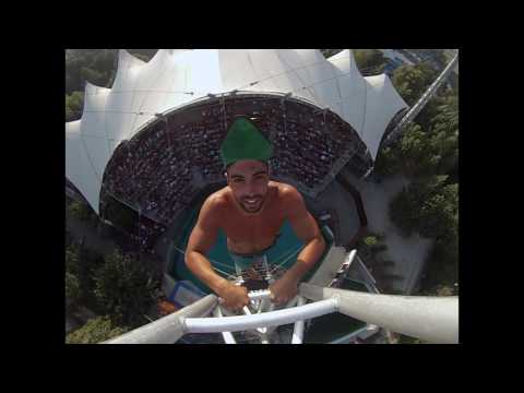 بالفيديو سباح يوثق عامين من الغوص قفزًا من ارتفاعات شاهقة