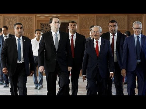البرلمان التونسي يمنح الثقة للحكومة جديدة