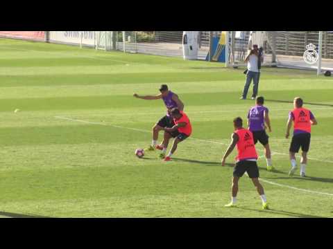 شاهد ألفارو موراتا يستعرض مهاراته وأهدافه فى تدريبات الريال