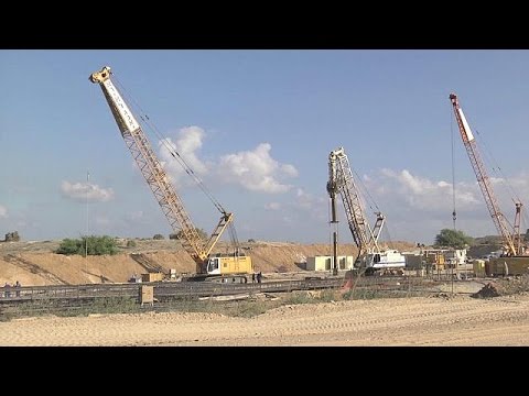 بالفيديو اسرائيل بدأت بناء جدار تحت الارض حول قطاع غزة