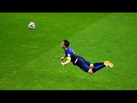 بالفيديو  أروع 30 هدفًا بالرأس في ملاعب كرة القدم