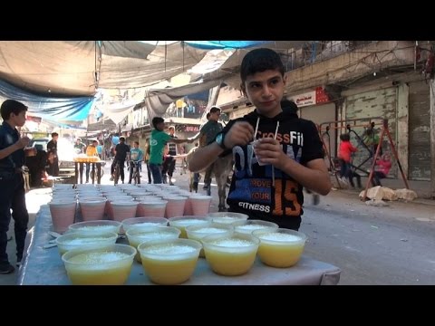 بالفيديو سكان مدينة حلب يحتفلون بعيد الأضحى المبارك